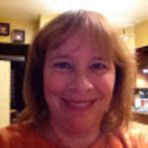 Meet your Posher, Lois